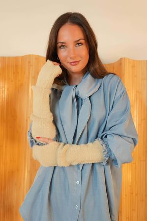 Claudia Fingerless Arm Warmer Gloves Champagne